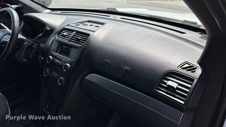 image for item ED2241 2019 Ford Explorer Police Interceptor SUV