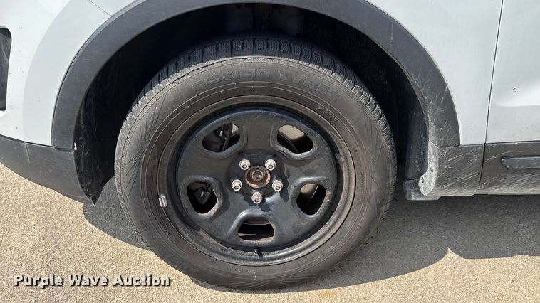 image for item ED2241 2019 Ford Explorer Police Interceptor SUV