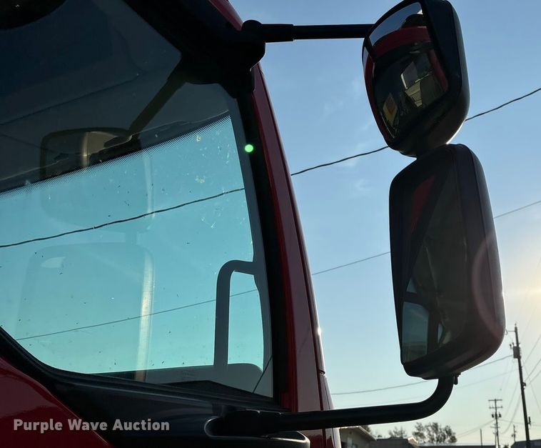 image for item ED2242 2018 Kenworth K270 box truck