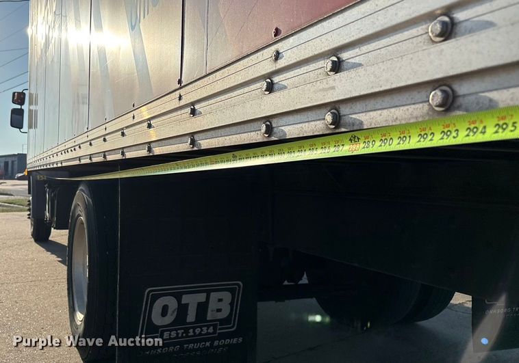 image for item ED2242 2018 Kenworth K270 box truck