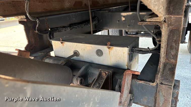 image for item ED2242 2018 Kenworth K270 box truck