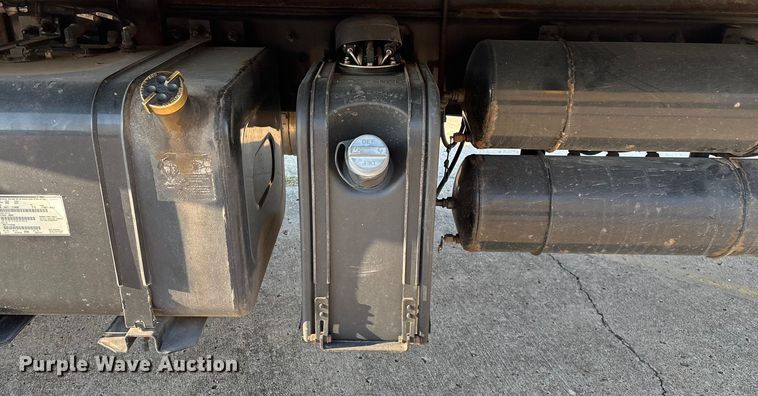 image for item ED2242 2018 Kenworth K270 box truck