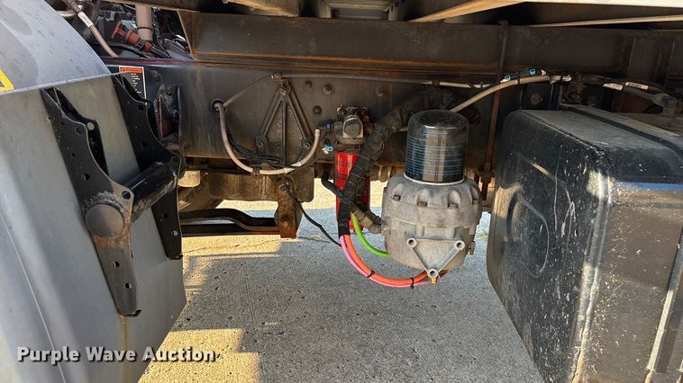 image for item ED2242 2018 Kenworth K270 box truck