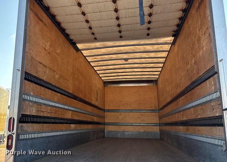 image for item ED2242 2018 Kenworth K270 box truck