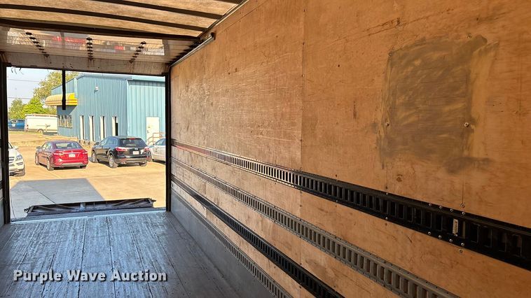 image for item ED2242 2018 Kenworth K270 box truck