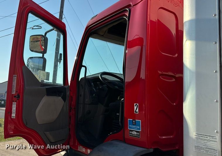 image for item ED2242 2018 Kenworth K270 box truck