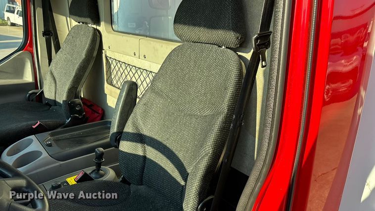 image for item ED2242 2018 Kenworth K270 box truck