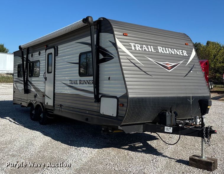 image for item ED2251 2017 Heartland Trail Runner camper