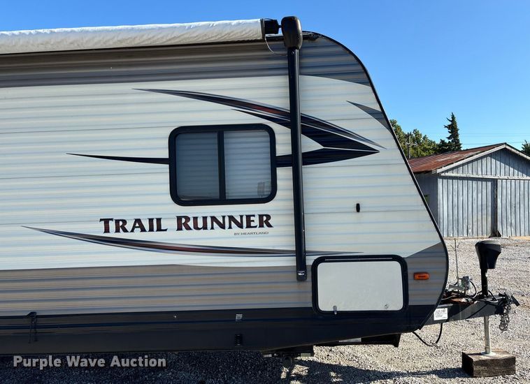 image for item ED2251 2017 Heartland Trail Runner camper