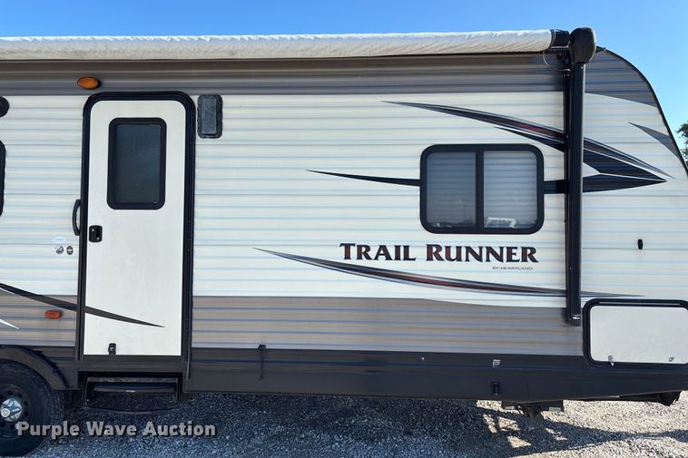 image for item ED2251 2017 Heartland Trail Runner camper