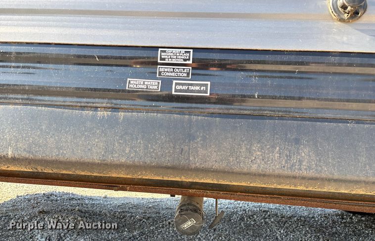 image for item ED2251 2017 Heartland Trail Runner camper