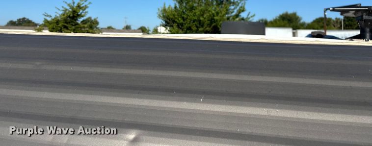 image for item ED2251 2017 Heartland Trail Runner camper