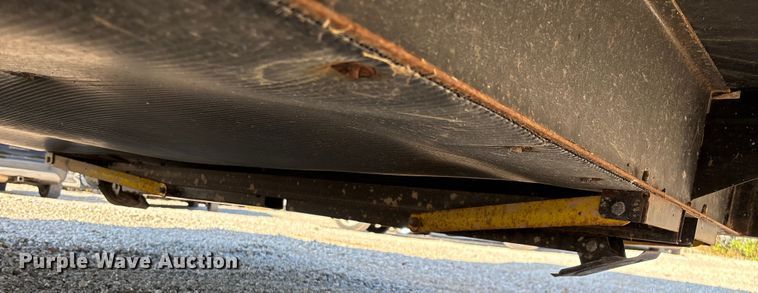 image for item ED2251 2017 Heartland Trail Runner camper