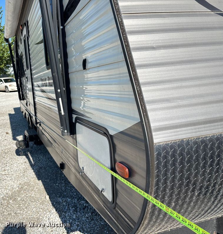 image for item ED2251 2017 Heartland Trail Runner camper