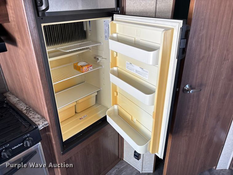 image for item ED2251 2017 Heartland Trail Runner camper