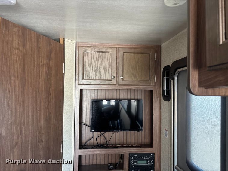 image for item ED2251 2017 Heartland Trail Runner camper