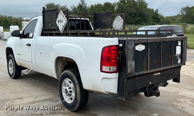 image for item ED2253 2013 GMC Sierra 2500HD pickup truck