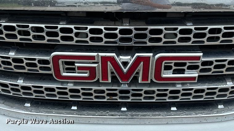 image for item ED2253 2013 GMC Sierra 2500HD pickup truck