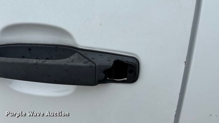 image for item ED2253 2013 GMC Sierra 2500HD pickup truck