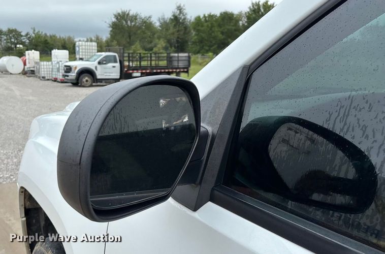 image for item ED2253 2013 GMC Sierra 2500HD pickup truck