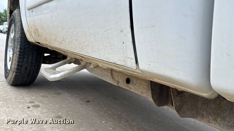 image for item ED2253 2013 GMC Sierra 2500HD pickup truck