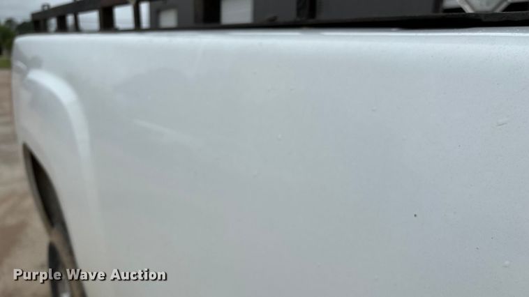 image for item ED2253 2013 GMC Sierra 2500HD pickup truck