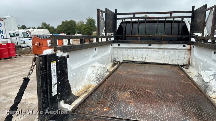 image for item ED2253 2013 GMC Sierra 2500HD pickup truck