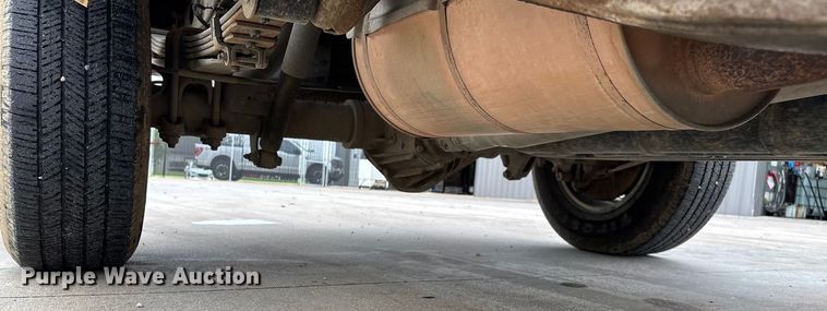 image for item ED2253 2013 GMC Sierra 2500HD pickup truck