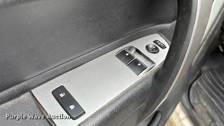 image for item ED2253 2013 GMC Sierra 2500HD pickup truck