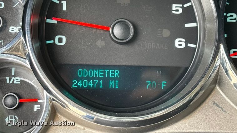 image for item ED2253 2013 GMC Sierra 2500HD pickup truck