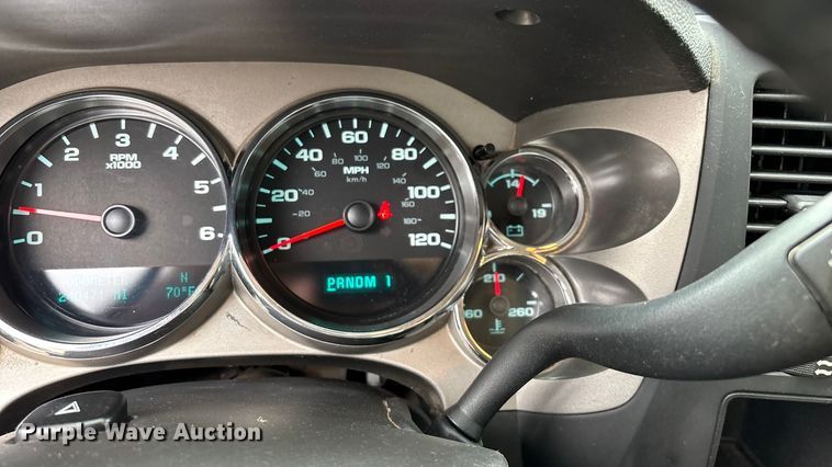 image for item ED2253 2013 GMC Sierra 2500HD pickup truck