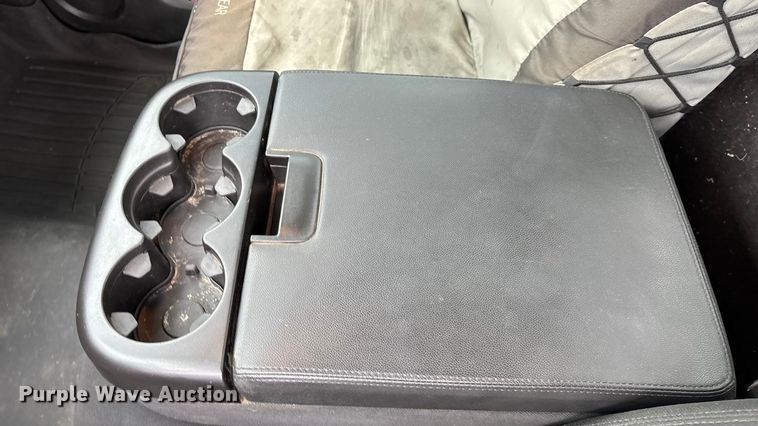 image for item ED2253 2013 GMC Sierra 2500HD pickup truck