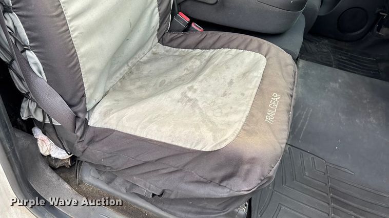 image for item ED2253 2013 GMC Sierra 2500HD pickup truck