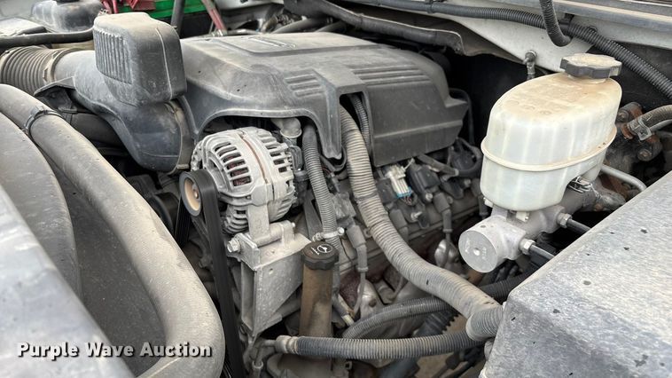 image for item ED2253 2013 GMC Sierra 2500HD pickup truck