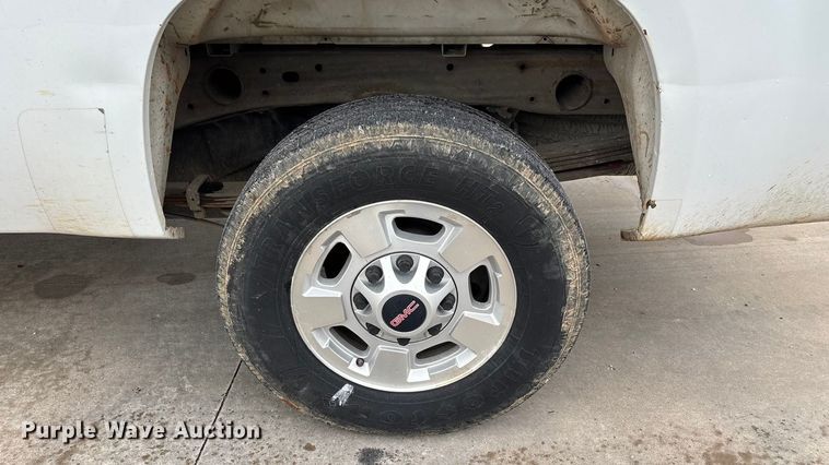 image for item ED2253 2013 GMC Sierra 2500HD pickup truck