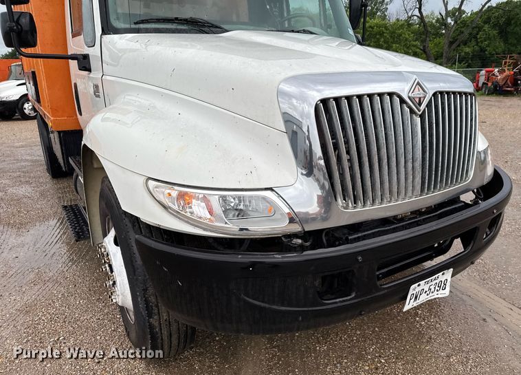 image for item ED5607 2003 International 4300 utility / service truck