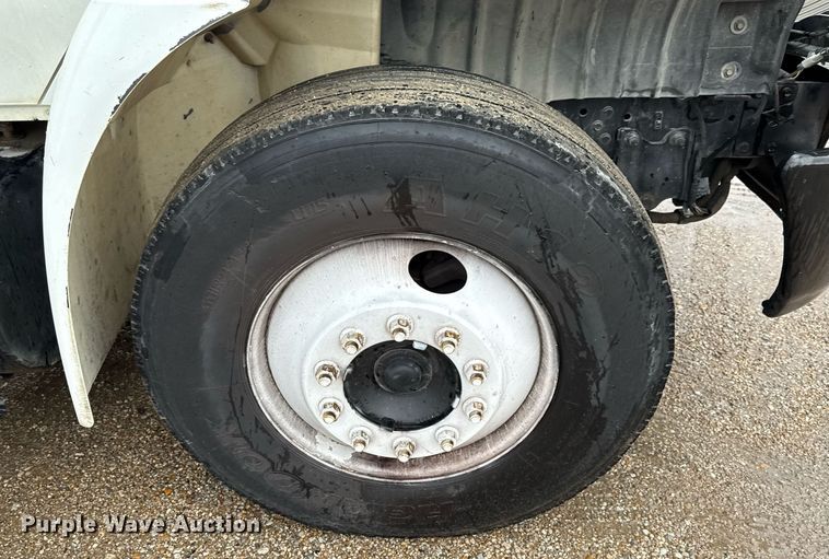 image for item ED5607 2003 International 4300 utility / service truck