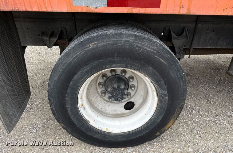 image for item ED5608 2003 International 4300 utility / service truck