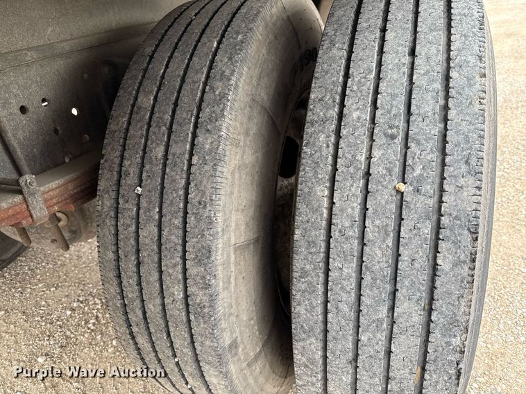 image for item ED5608 2003 International 4300 utility / service truck