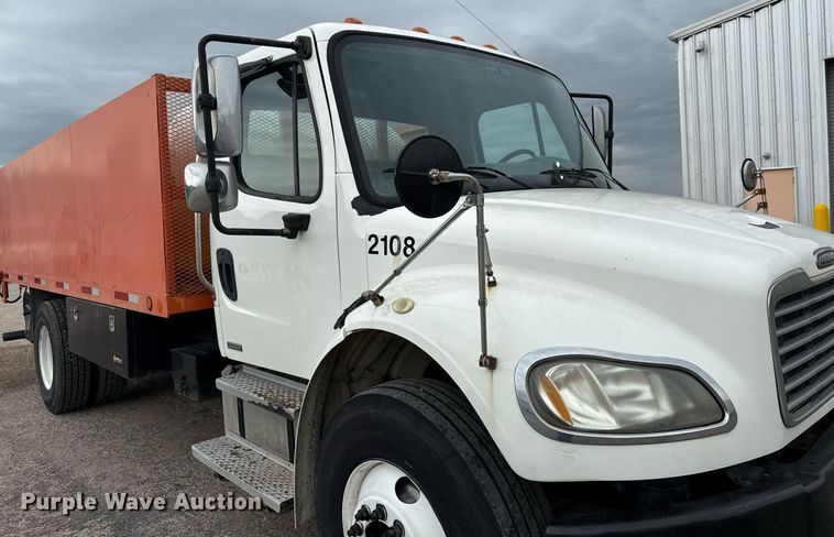 image for item ED5614 2009 Freightliner M2  utility / service truck