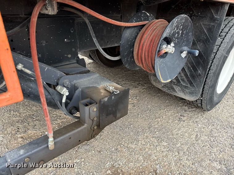 image for item ED5614 2009 Freightliner M2  utility / service truck