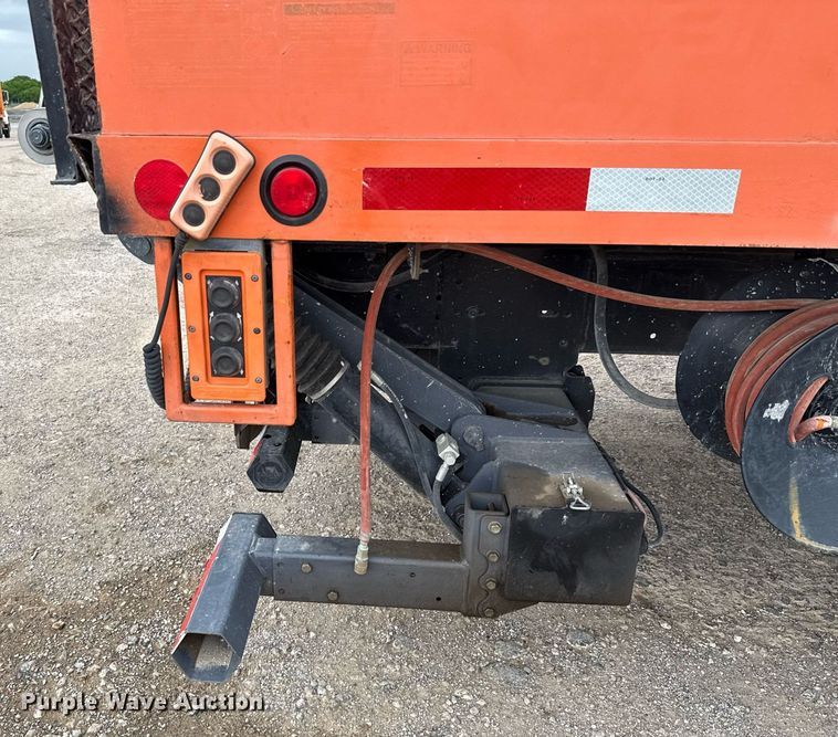 image for item ED5614 2009 Freightliner M2  utility / service truck