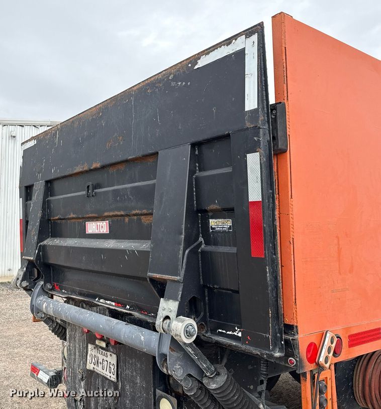 image for item ED5614 2009 Freightliner M2  utility / service truck