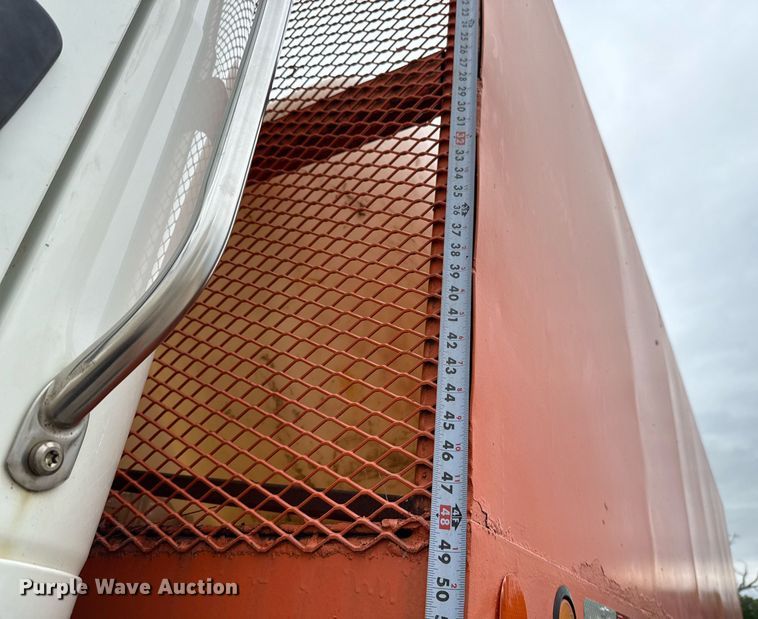 image for item ED5614 2009 Freightliner M2  utility / service truck