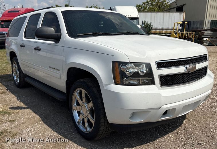 image for item ED5910 2009 Chevrolet Suburban SUV