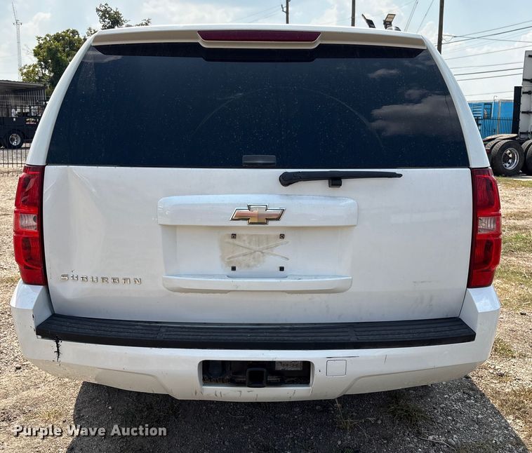 image for item ED5910 2009 Chevrolet Suburban SUV