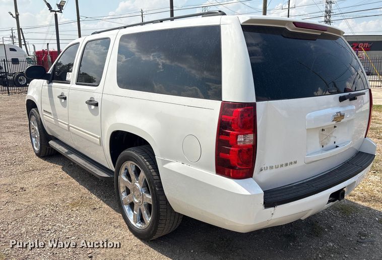 image for item ED5910 2009 Chevrolet Suburban SUV