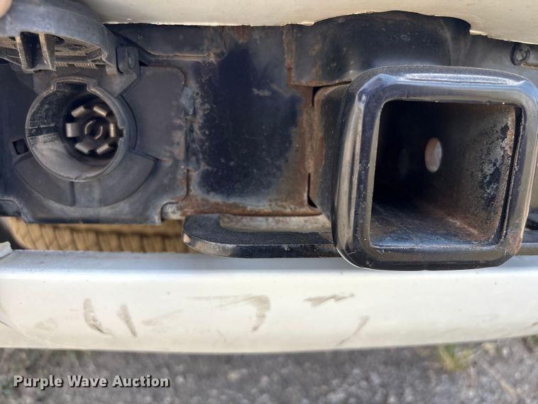 image for item ED5910 2009 Chevrolet Suburban SUV