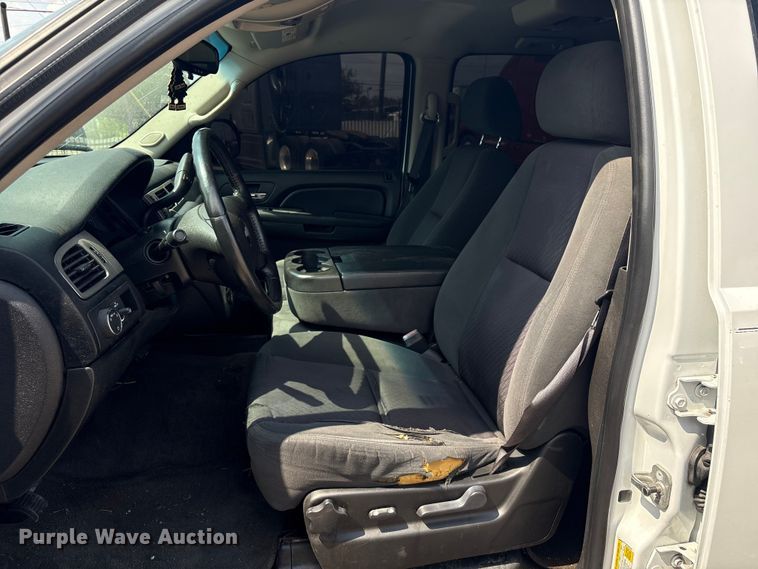 image for item ED5910 2009 Chevrolet Suburban SUV