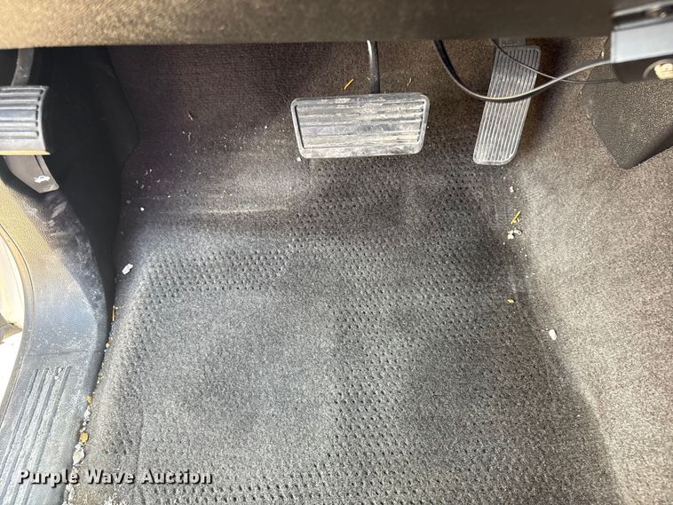 image for item ED5910 2009 Chevrolet Suburban SUV